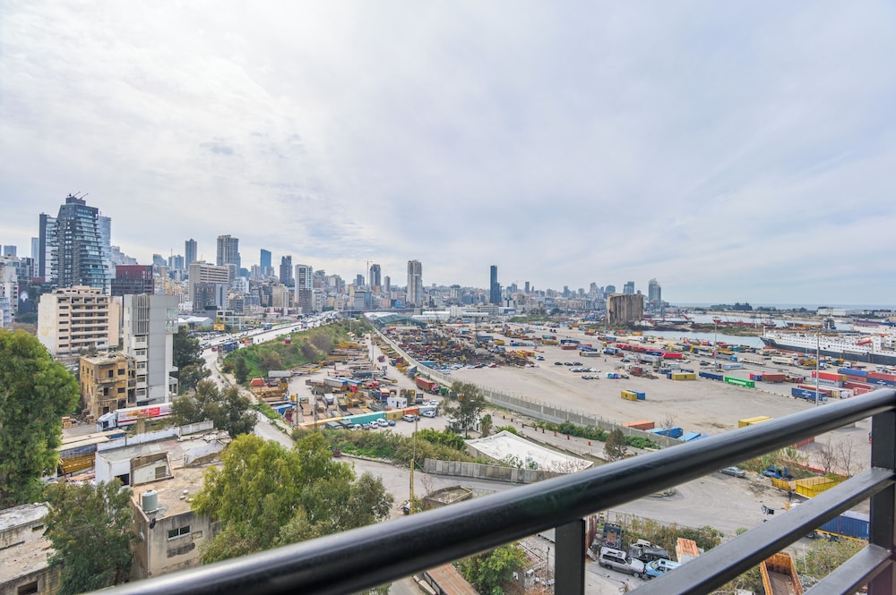 Gate 9 Tower -Studios & Apts Mar Mikhael