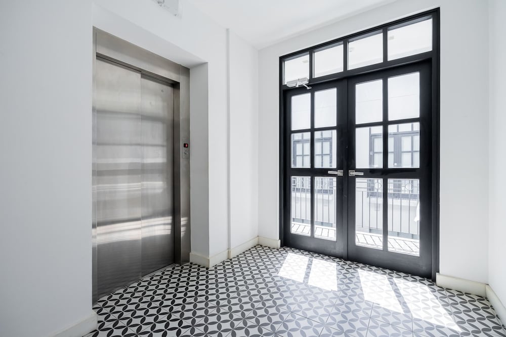 w Contemporary 1BR in Plaza Catedral