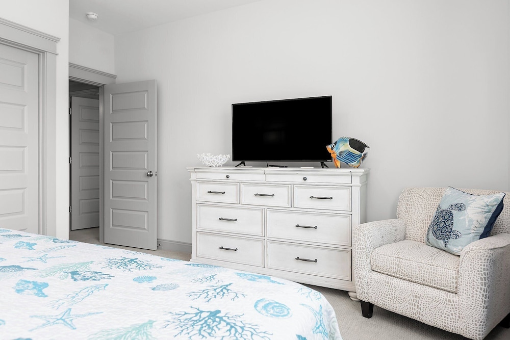 Endless Summer by Southern Vacation Rentals