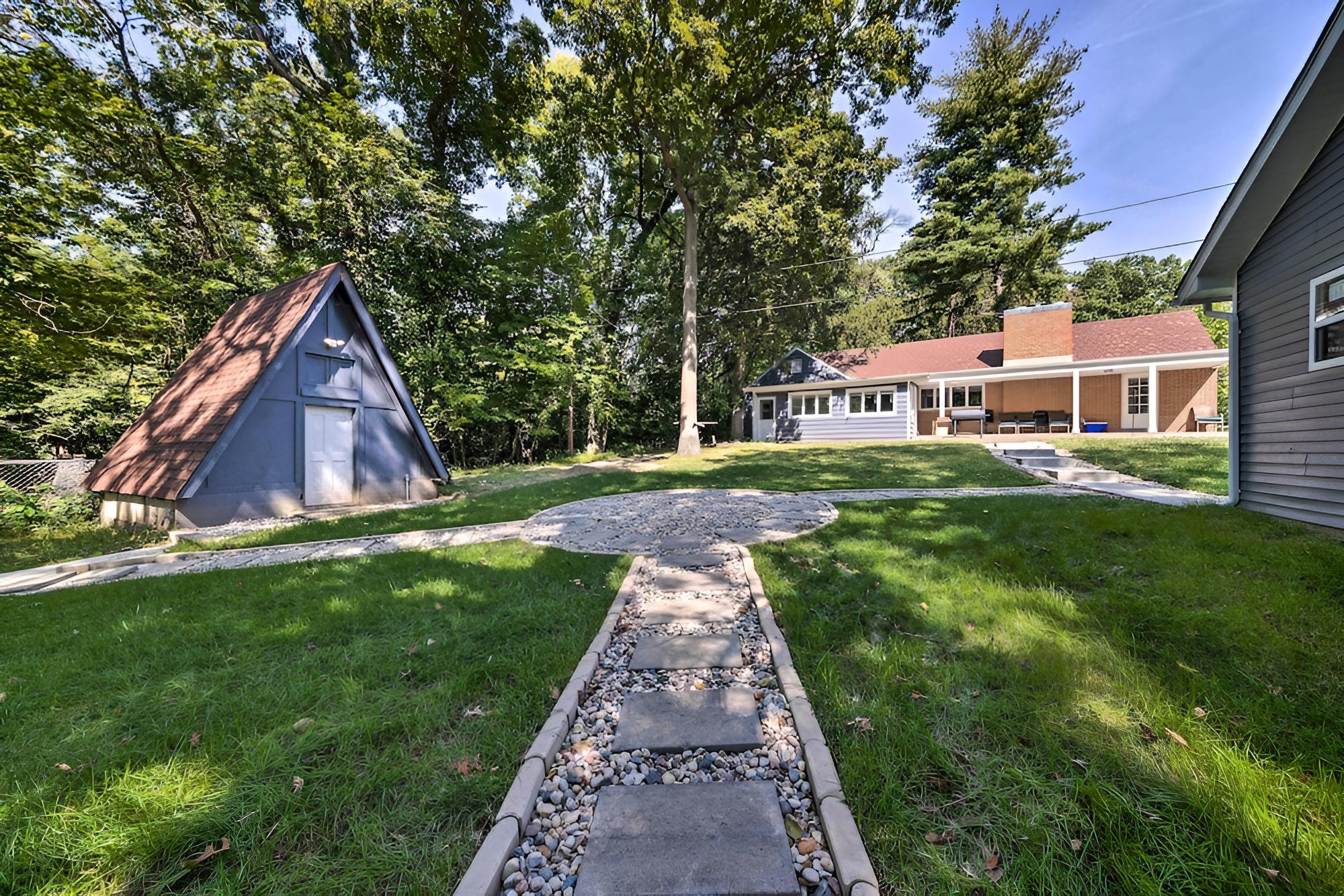 Photo 18