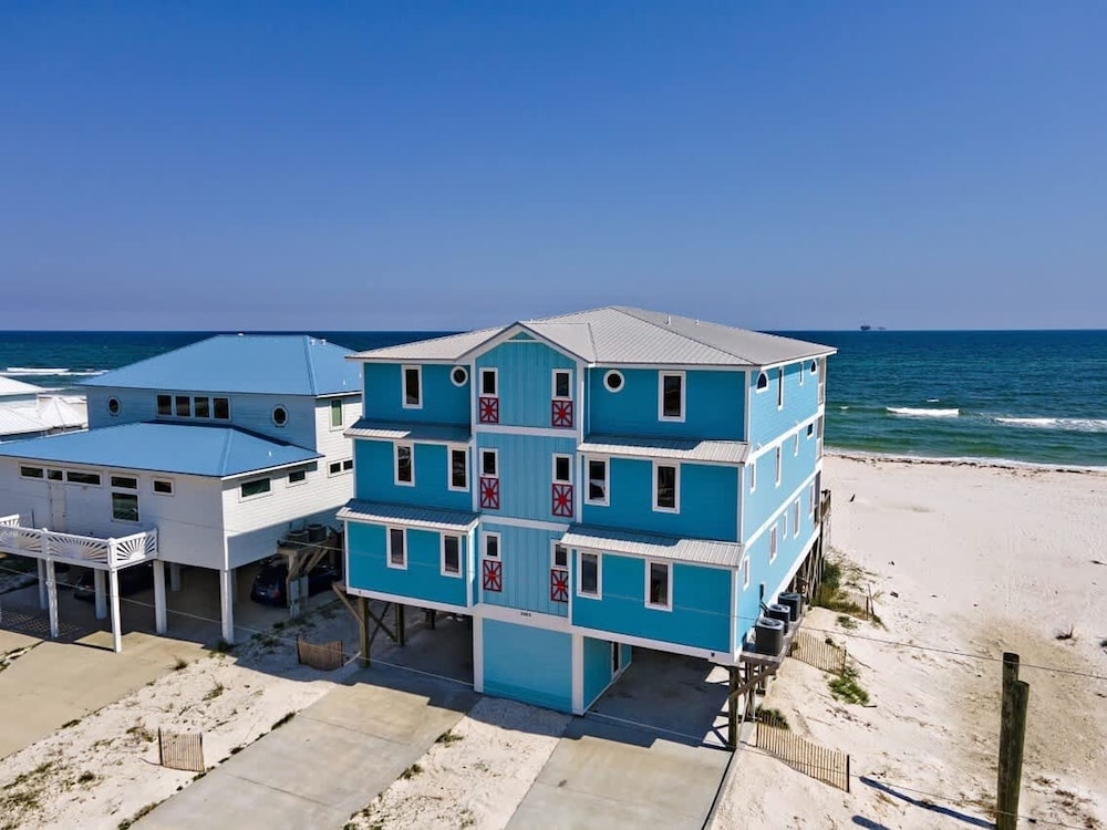 Beachfront 9bed Easybreezy West