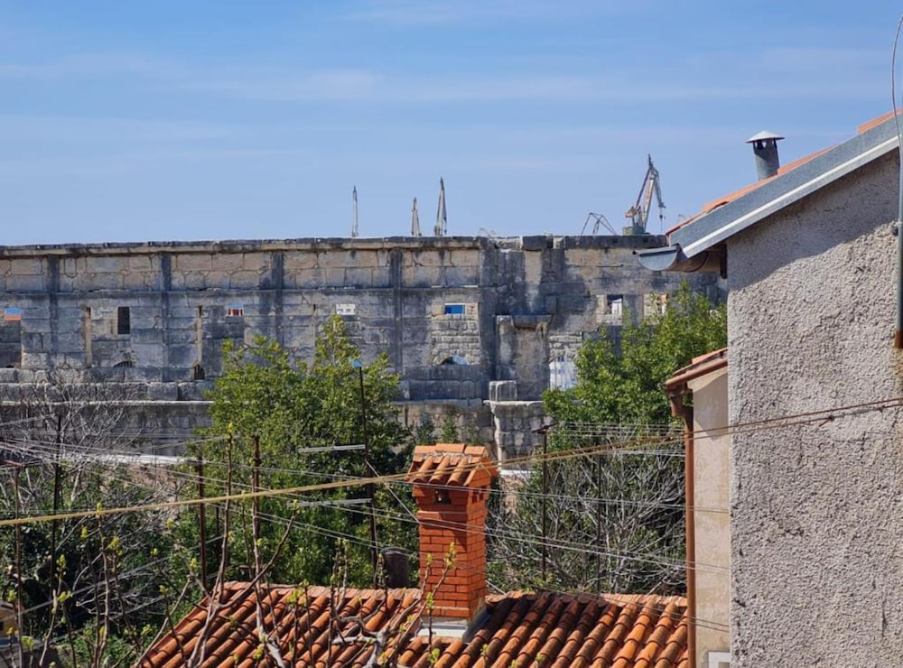 Apartment Bijonda Near Arena Pula