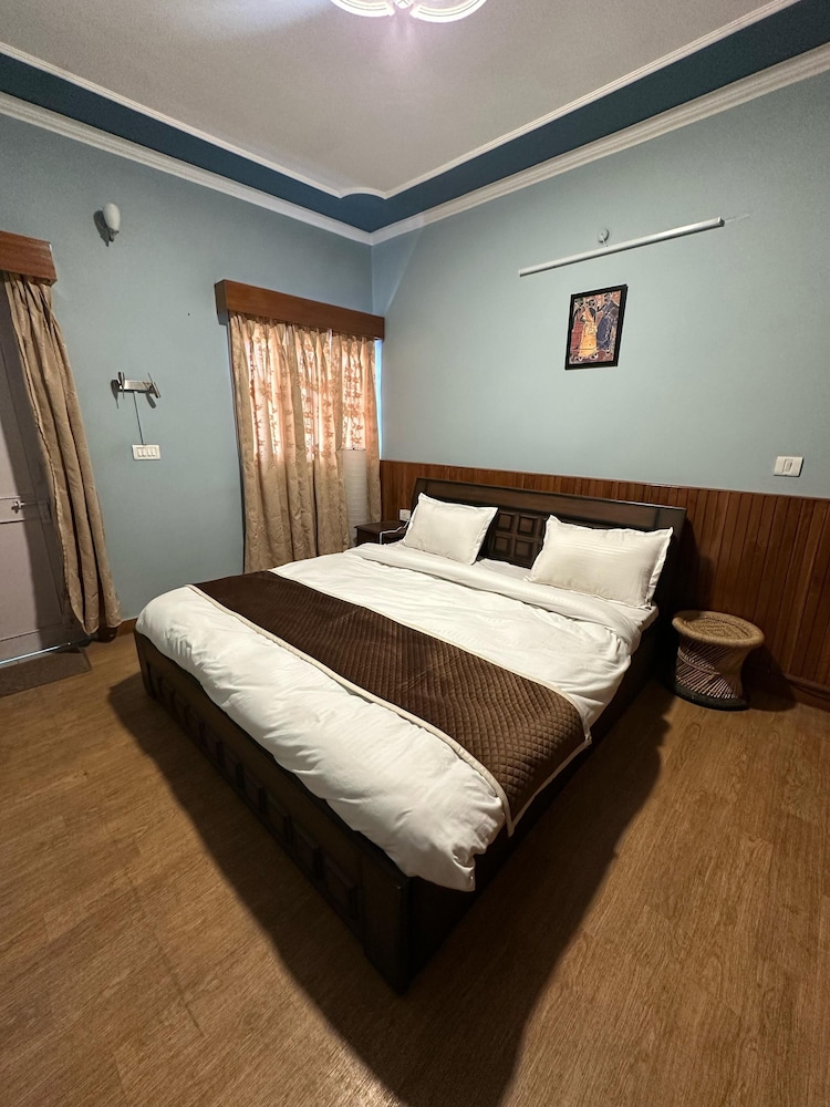 Mountain Retreat Nainital