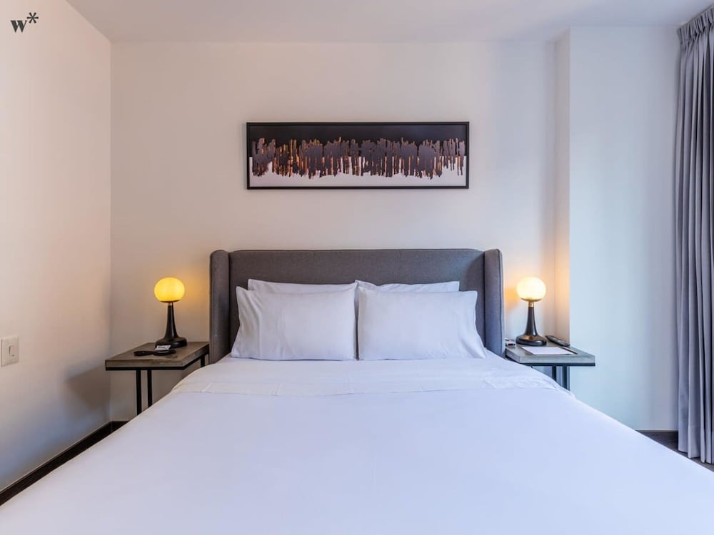 w Luxury 1BR w Great Terrace in Chico