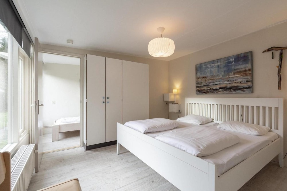 Nice Bungalow Near Beach for 5 Guest