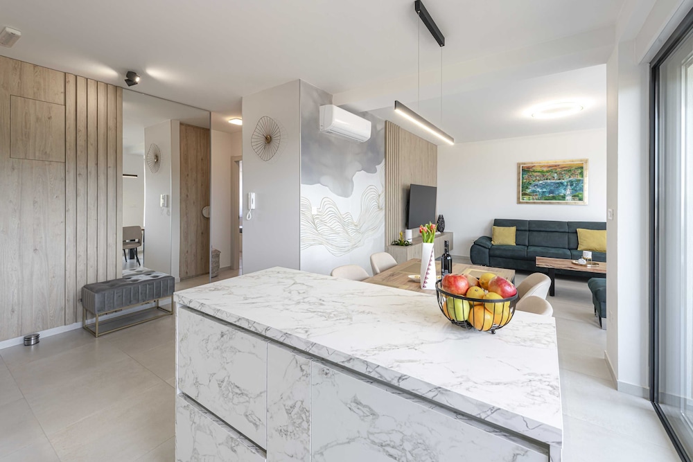 Tila Luxury Suite