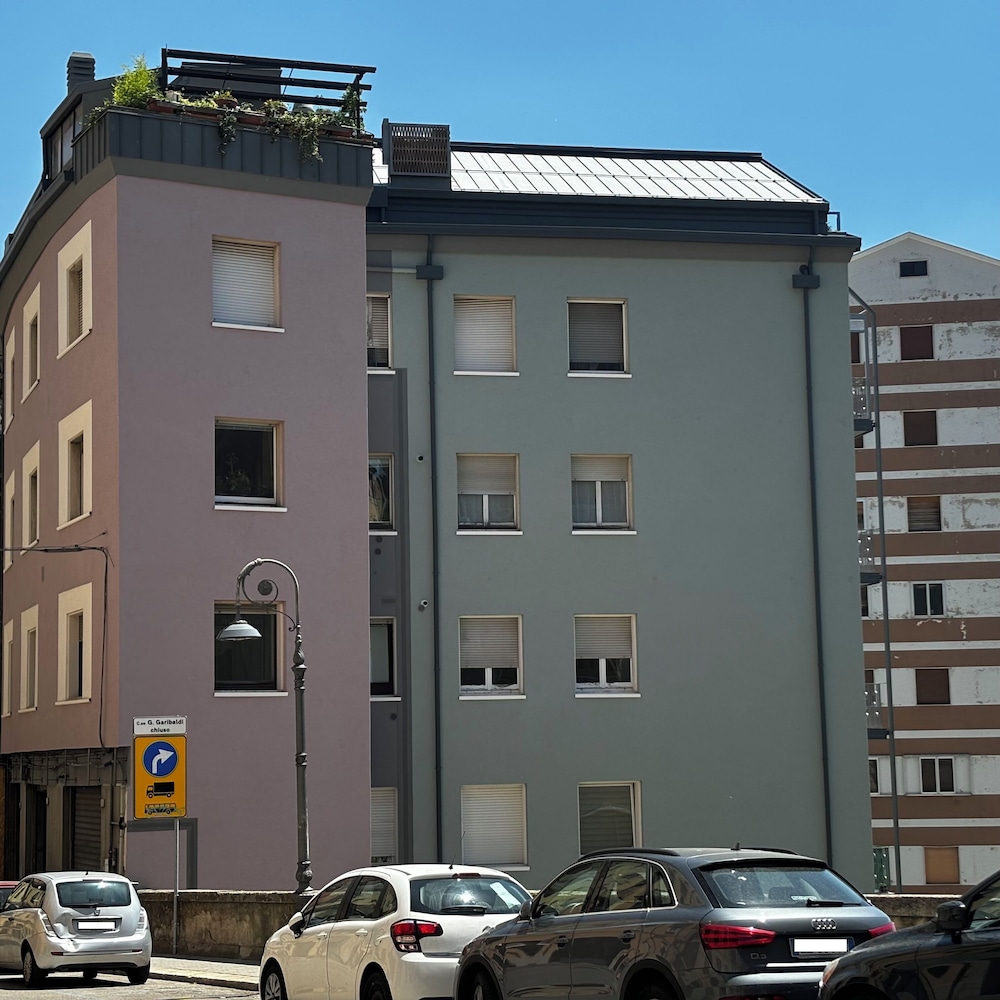 Room & Parking