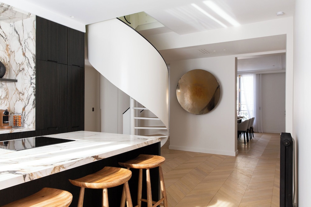 HIGHSTAY-Luxury Serviced Apartment- Arc de Triomphe