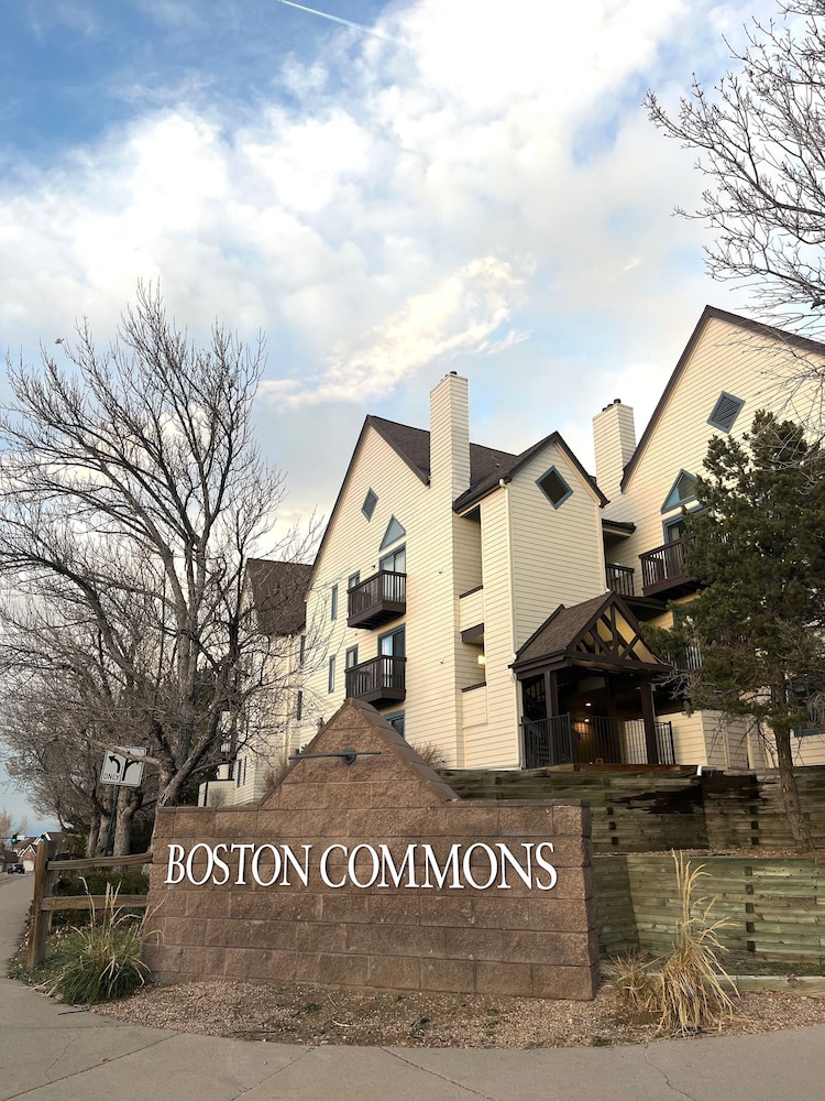 Cozy Private Studio Near Denver - Prime Location