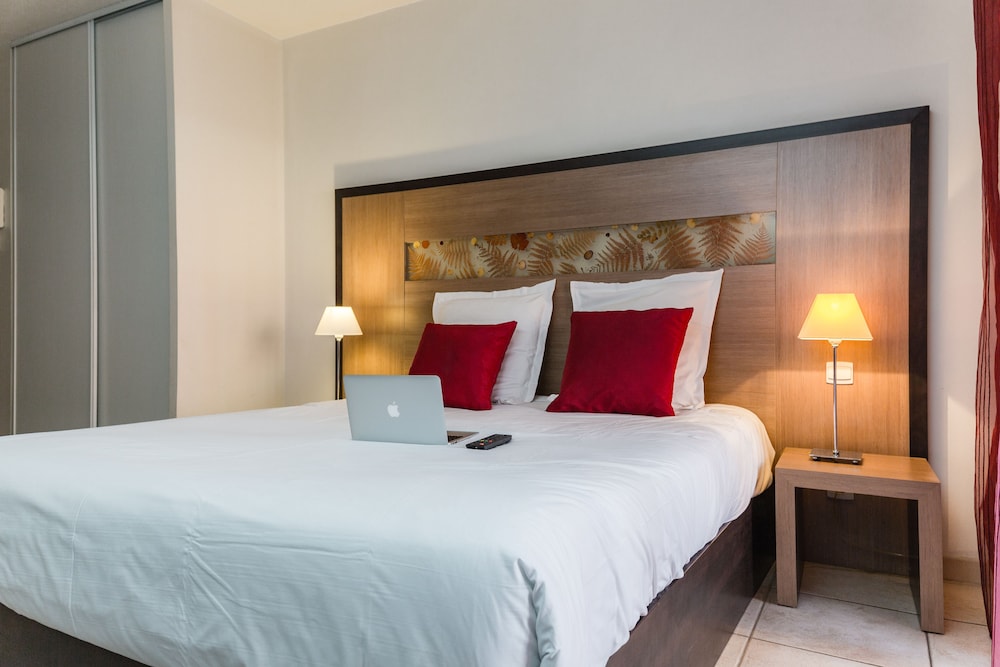 Appart'Hotel Garden & City Rousset - Image 4