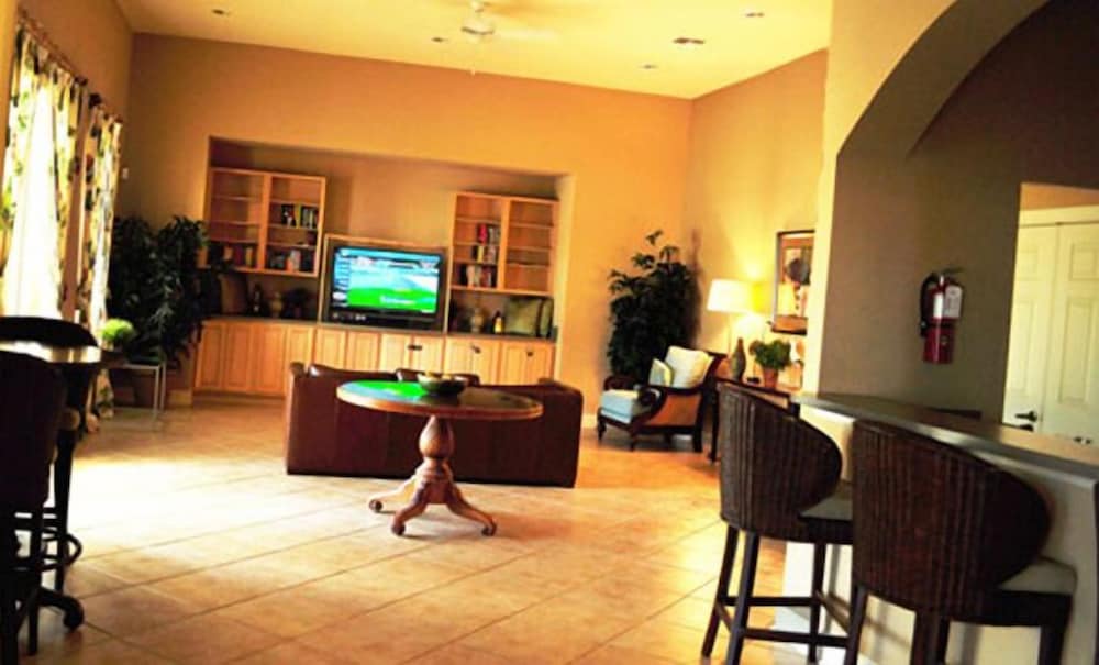 Villas at Seven Dwarfs Lane #1 - 4 Bed 3 Baths Townhome