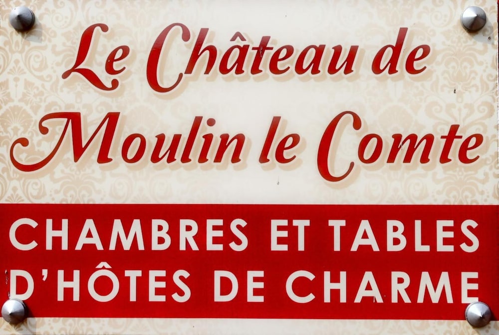 Château de Moulin le Comte