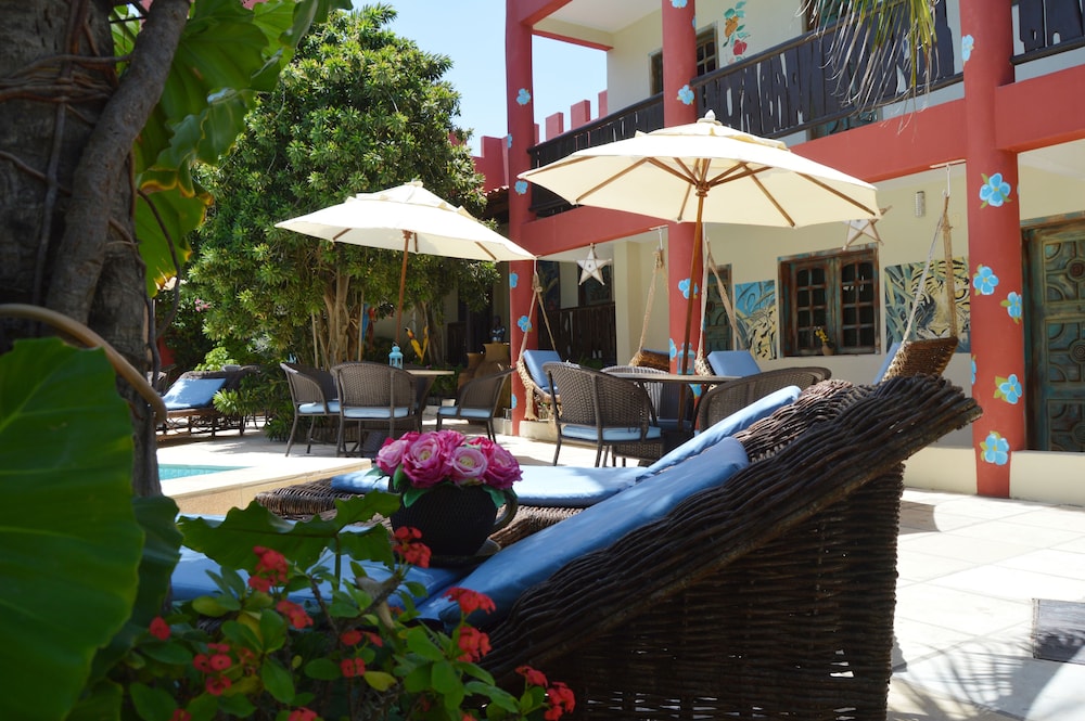 Hotel Pousada Castelinho - Image 1