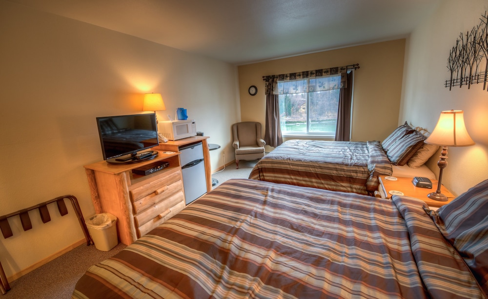 Kenai River Lodge