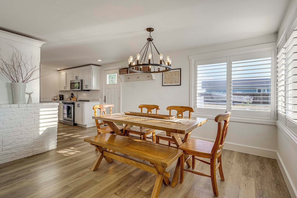 Beach Access, Deck: Waterfront Whidbey Island Home