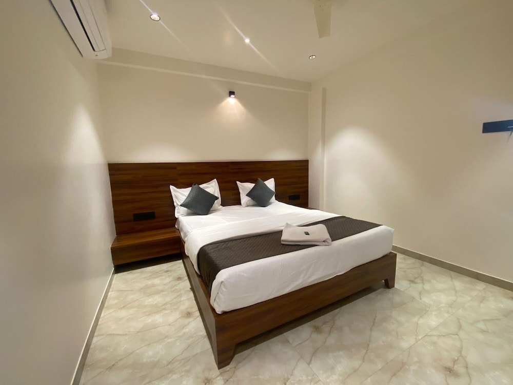 Aatithya Residency