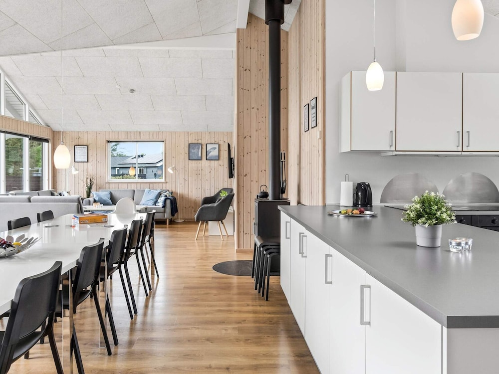 5 Star Holiday Home in Albaek