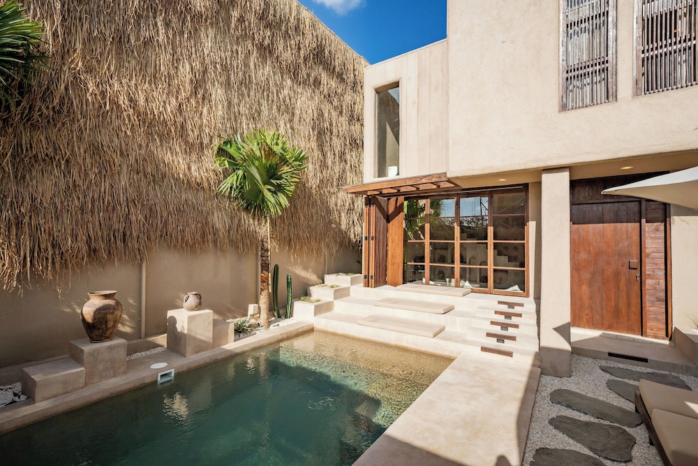 Villa Ubuntu at Bocoa Villas