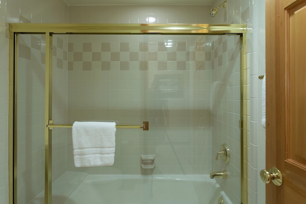 Double Eagle at Deer Valley Resort - Three Bedroom Condo with Hot Tub #17 3 Condo