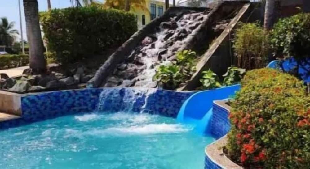 Beachside Adventure Suites - Property Image 121