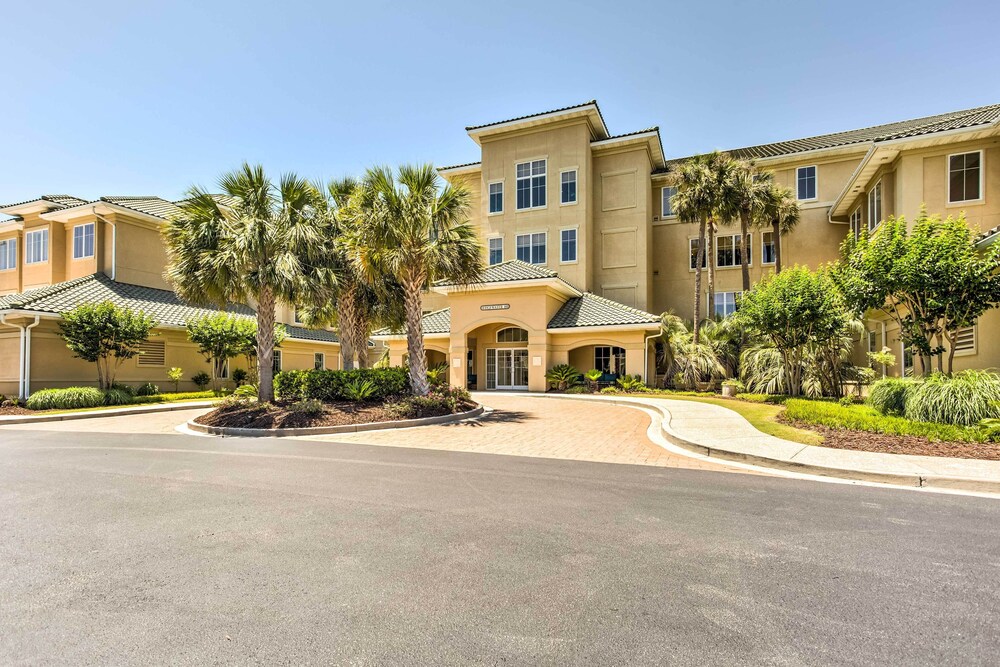 Resort Perks: Upscale Condo in North Myrtle Beach view 4