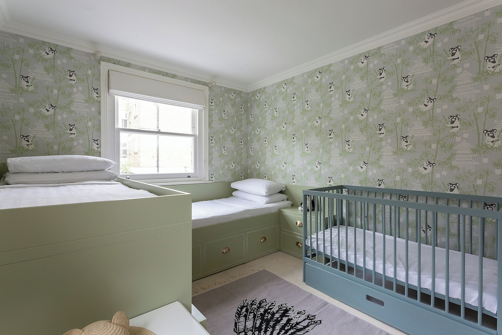 Rigault Road by Onefinestay