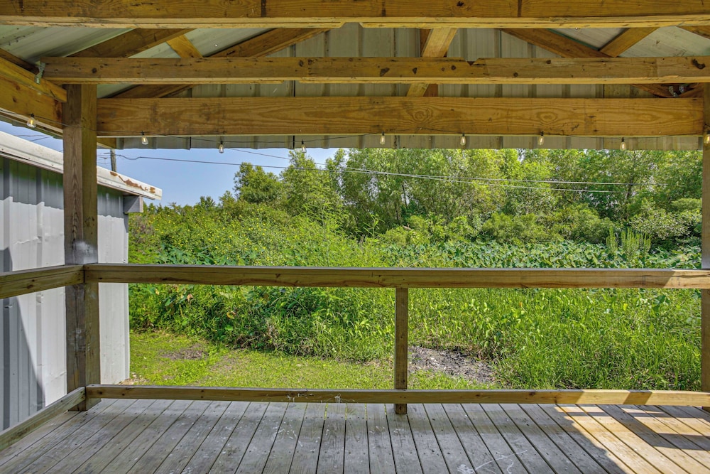 Private Dock: Des Allemands Cabin on the Bayou!