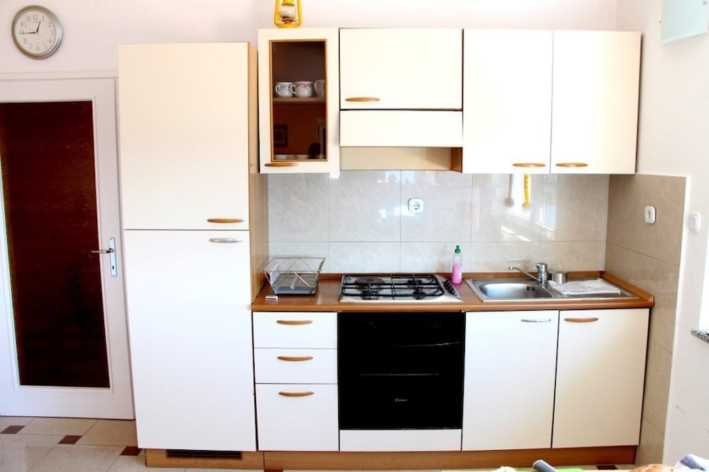 Oaza Apartmani Primosten
