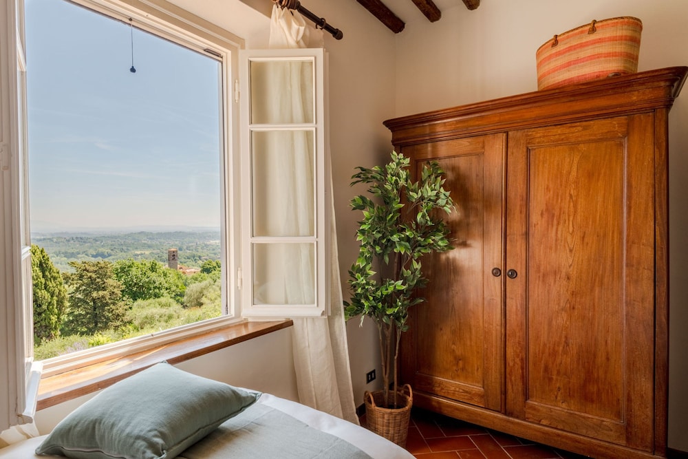 Villa Lontana in Lucca