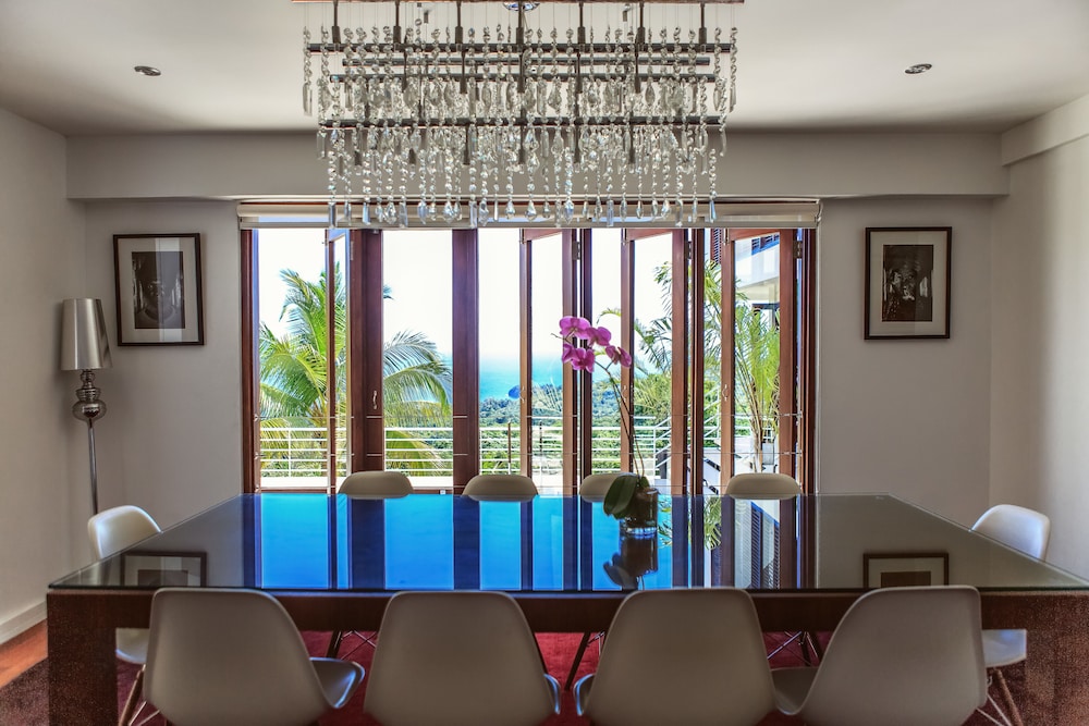 Cocosan Villa