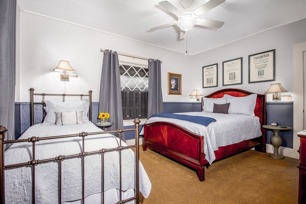 Ashland Vacations - Oak Hill Bed Breakfast - Property Image 49
