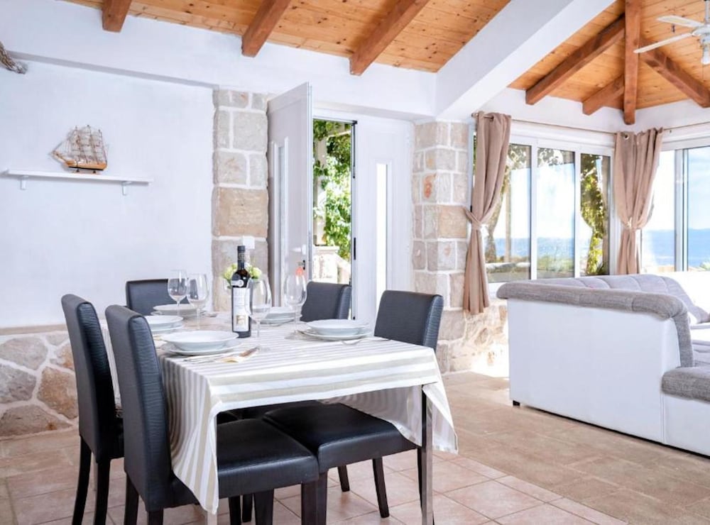 Apartment Spila