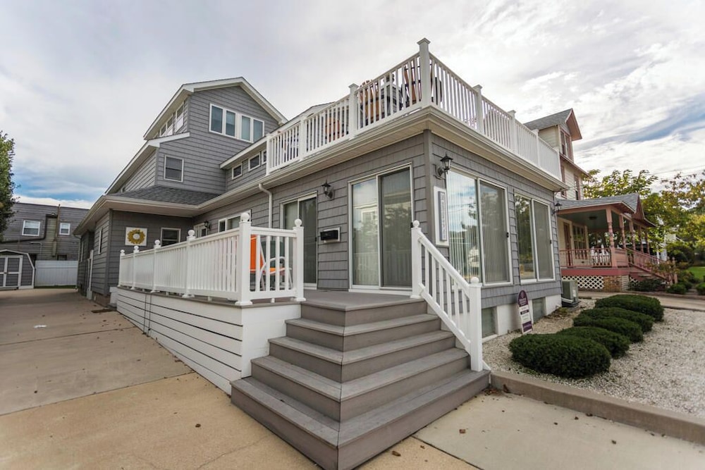 Brooklyn Avenue 18