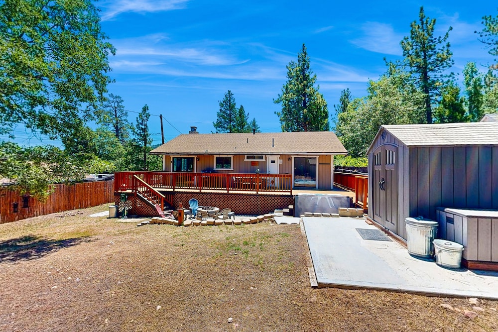 Lazy Bear Cabin #554
