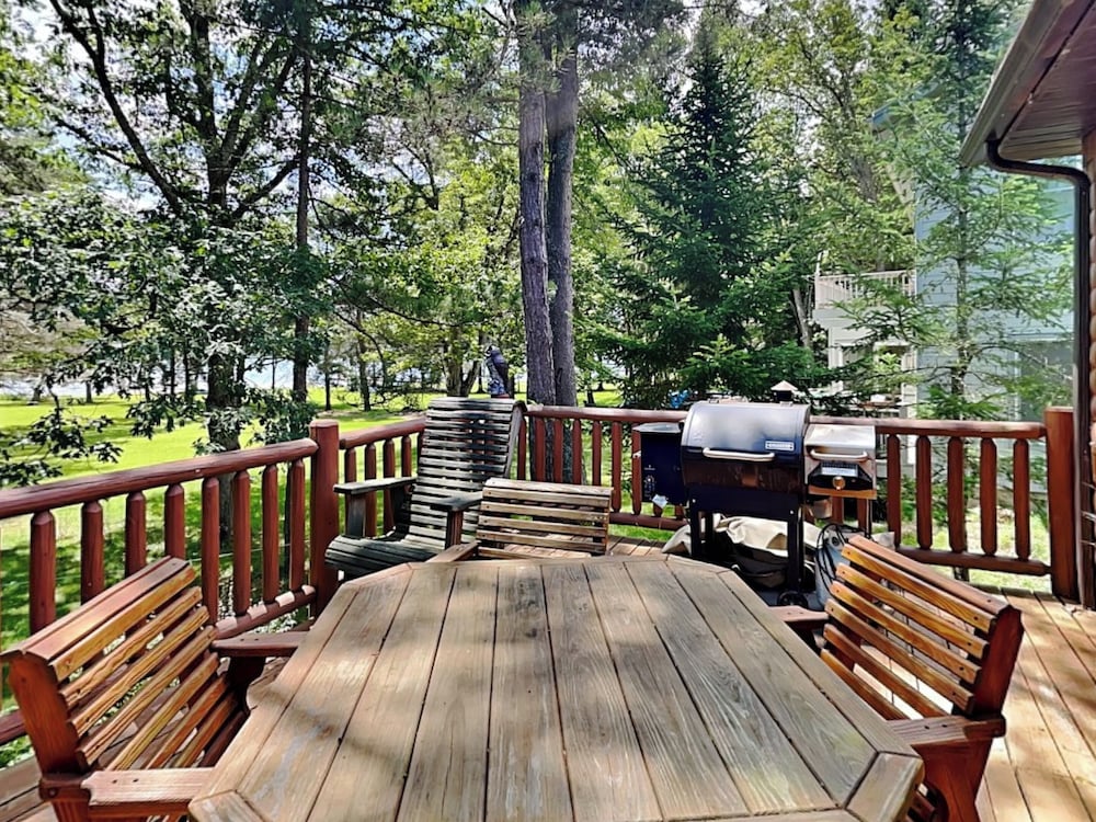Crow's Point Lakehouse by Taylor Made Deep Creek