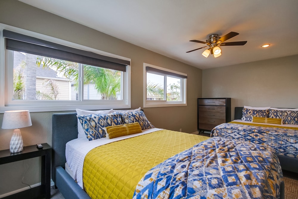 Casa Azul 5 Bedroom Apts - Image 2