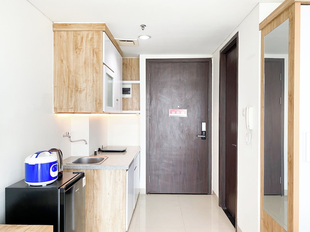 Wooden Touch Studio At Lrt City Bekasi Apartment