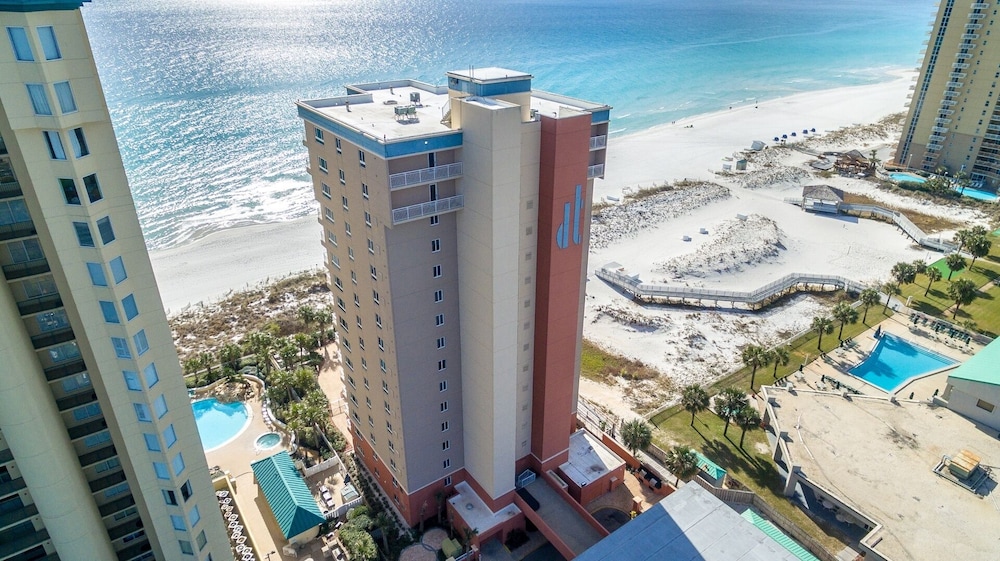 Destin Towers 113 2 Bedroom Condo
