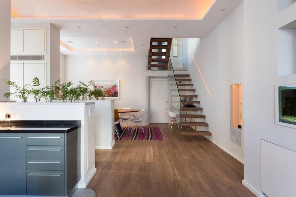 Spectacular Unique 4bed House in Pimlico