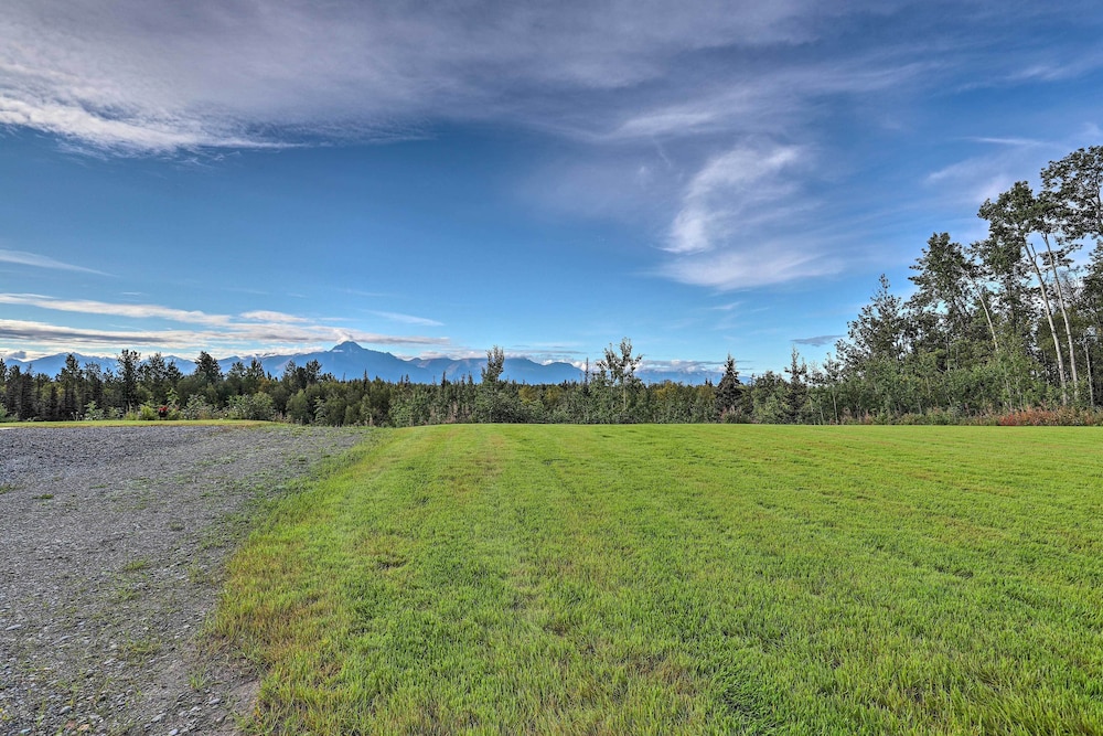 Secluded Palmer Home w/ Mountain Views! view 3