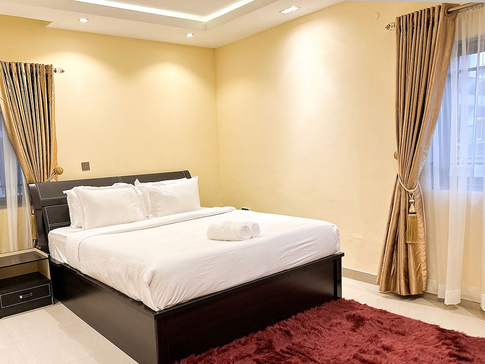 George Residence SDA Court Ikoyi