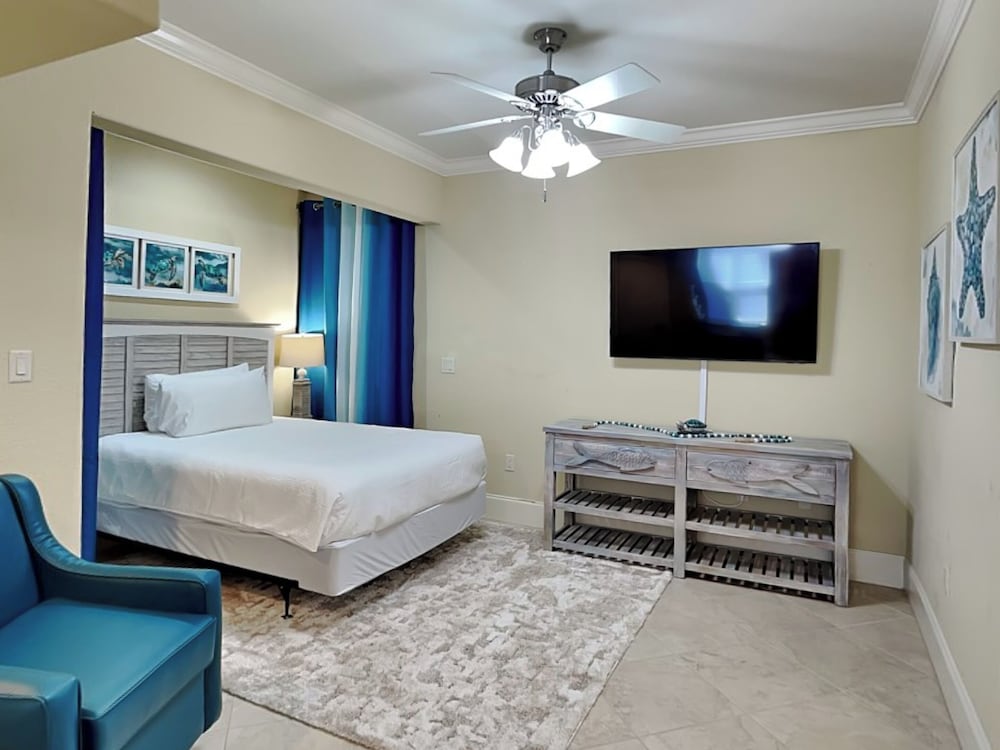 Destiny's Paradise by Southern Vacation Rentals