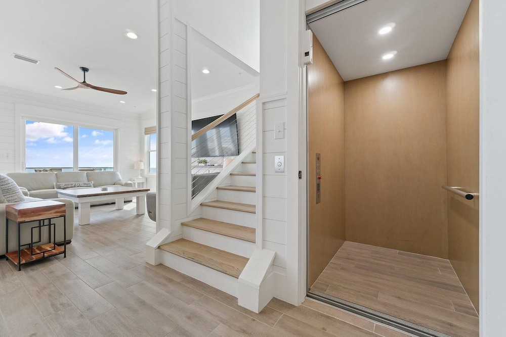 Shipfaced Beach House