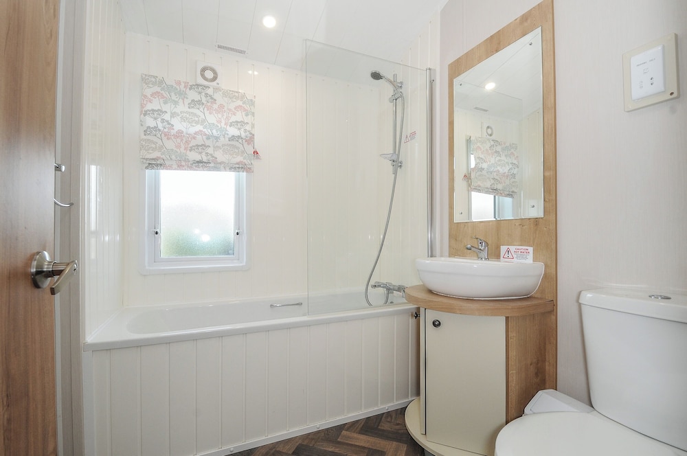Lodge 15 at Landscove Holiday Park