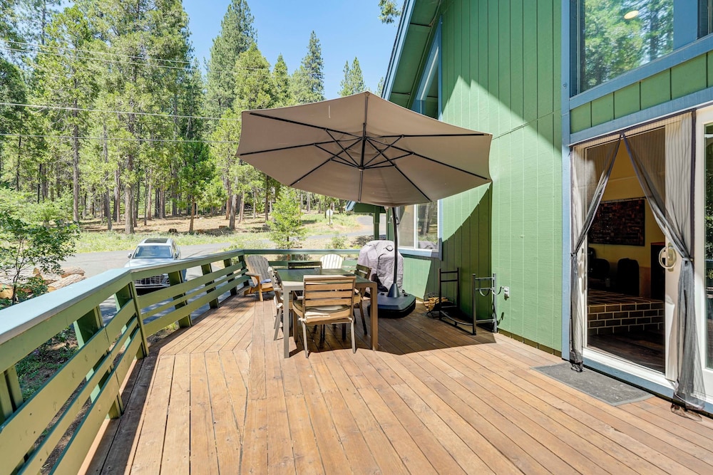 Private Lake Access: Pet-friendly Home in Arnold!