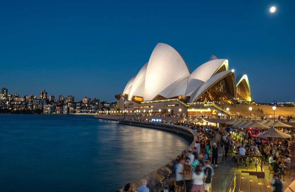 A Comfy & Modern Studio Near Darling Harbour
