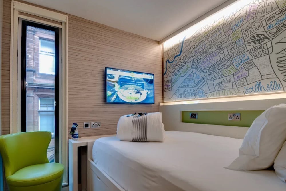 Premier Inn Lübeck City Centre