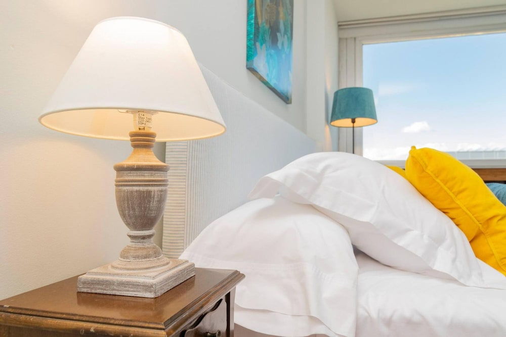 Colon 819 in Madrid With 1 Bedrooms and 1 Bathrooms