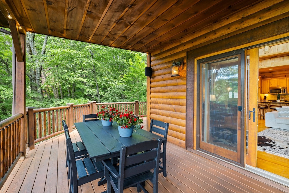 Eagle Nest Lodge Hot Tubs Mountain Views