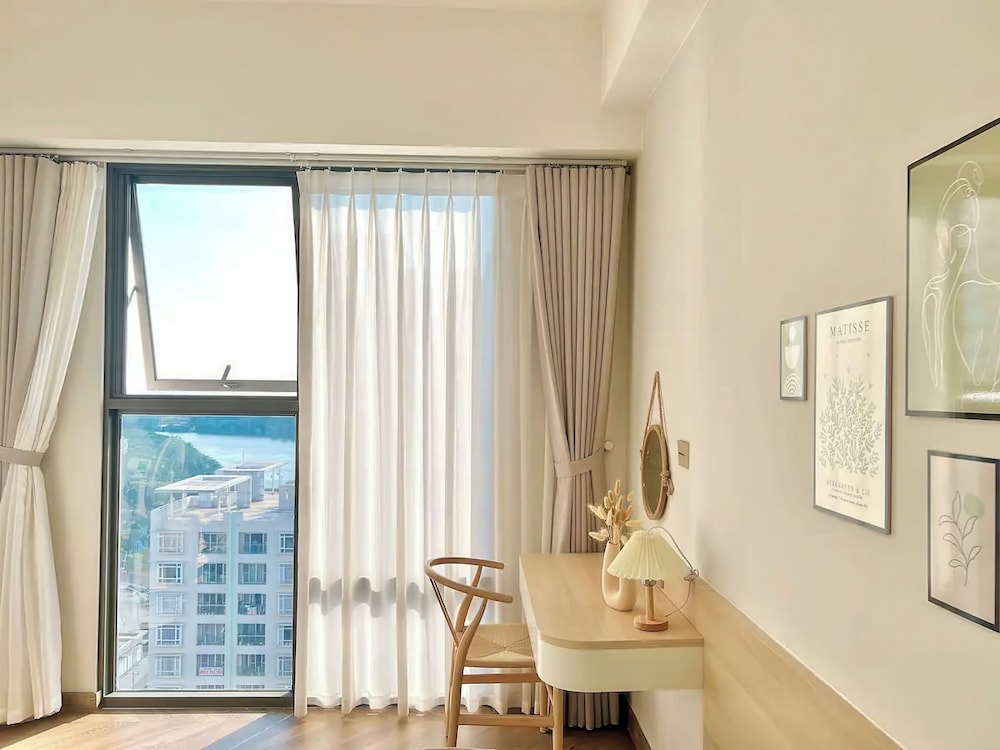 The Antonia Apartments - Korea Town D7